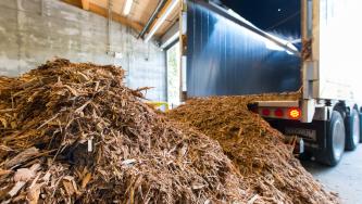 The BRDF requires between 20,000 and 25,000 tonnes of dry, locally sourced biomass per year as feedstock to generate 20 MWh of heat for use across the campus